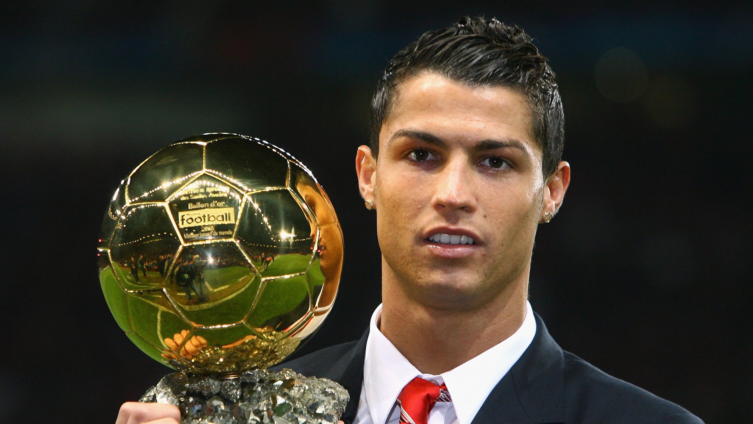 “亚戈·卡尔曼的突破性表现,助阿根廷美洲狮队重回顶级行列”